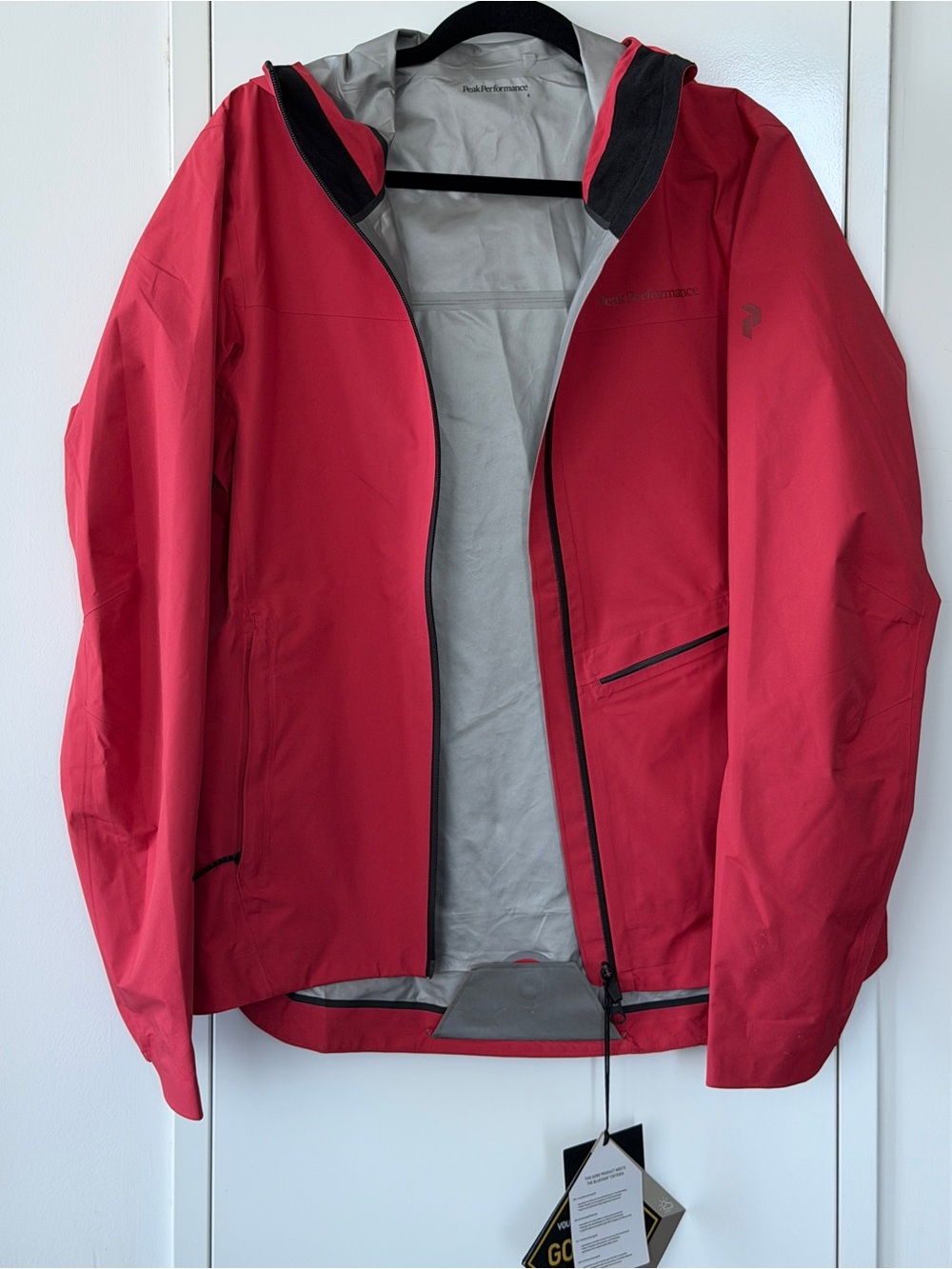 Peak Performance Commuter Gore-Tex Paclite Shell Jacket - Picture 7 of 9